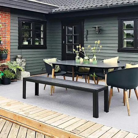 Lxxv Holiday home *